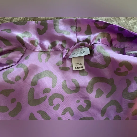 La SENZA Satin Robe in Lavender Leopard Print - Picture 5 of 7